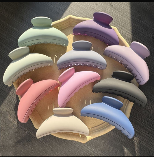 Matte Elegance Hair Claw Set – 9 Neutral Shades / Per Piece