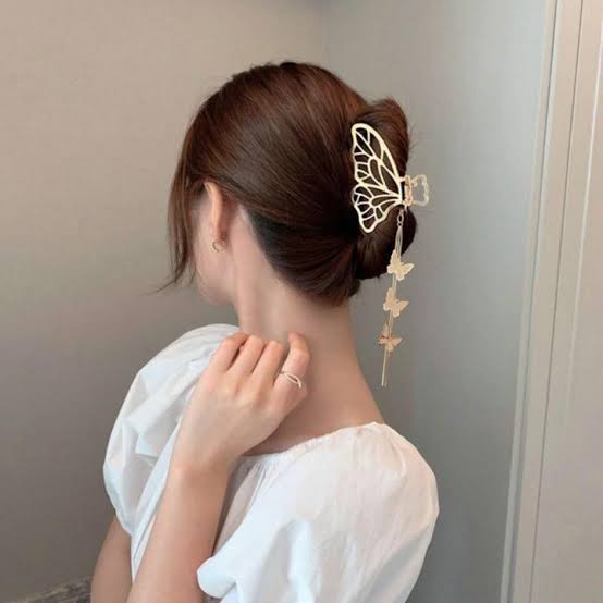 Elegant Angel Wing Hair Catchers – Silver & Gold